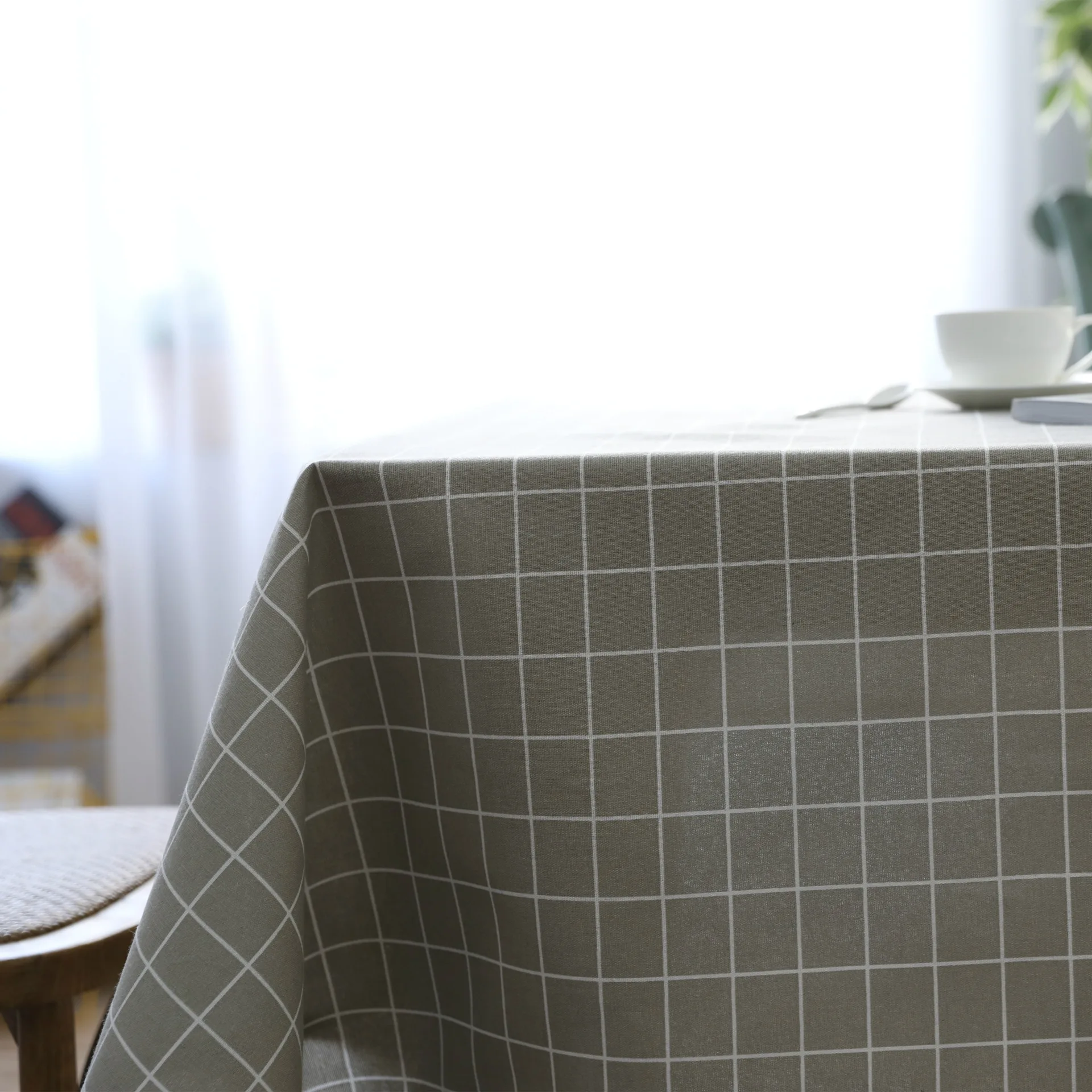 Водонепроницаемая серая сетчатая скатерть из хлопка и конопли артистичная