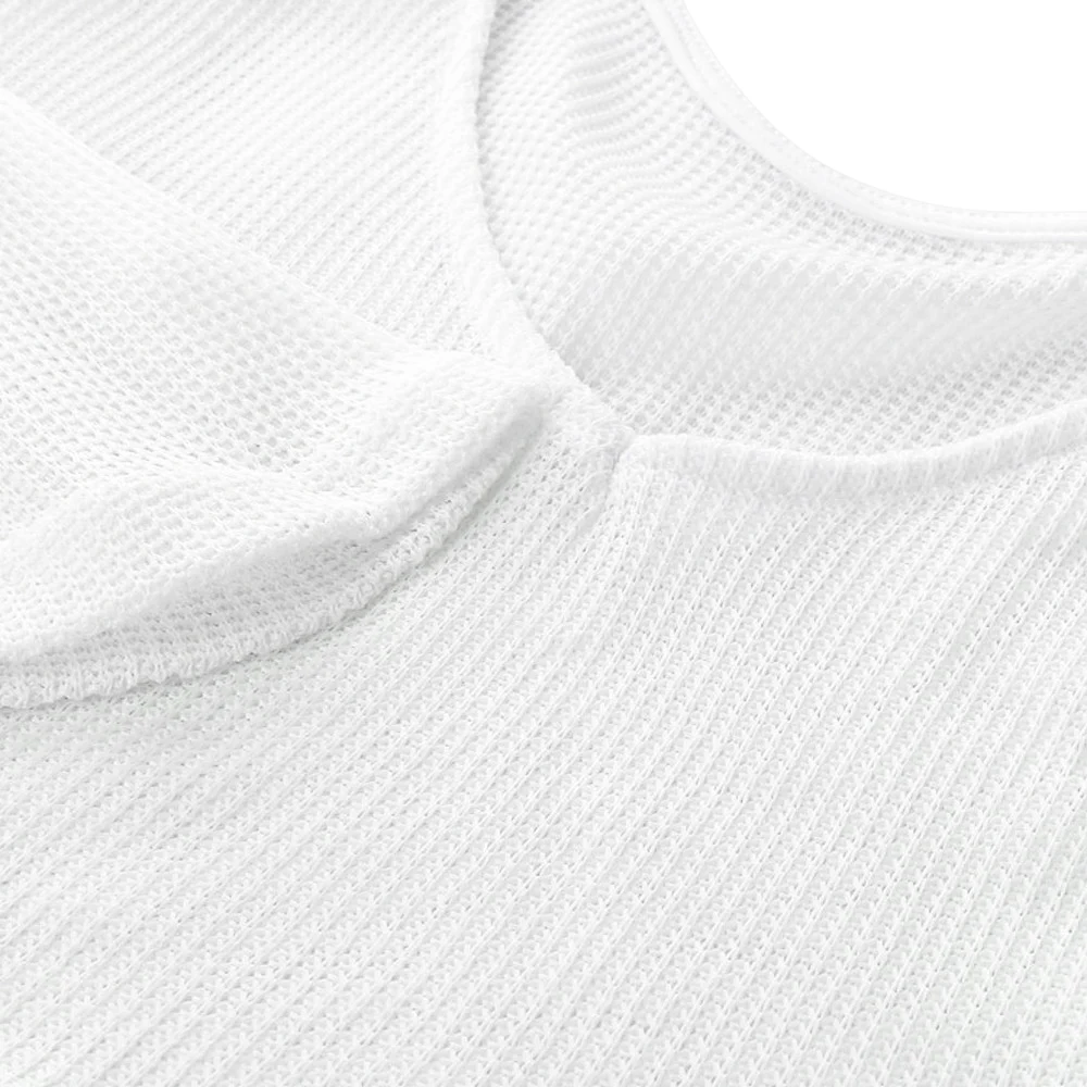 Женский укороченный свитер VESTLINDA белый вязаный ребристый с v-образным вырезом и