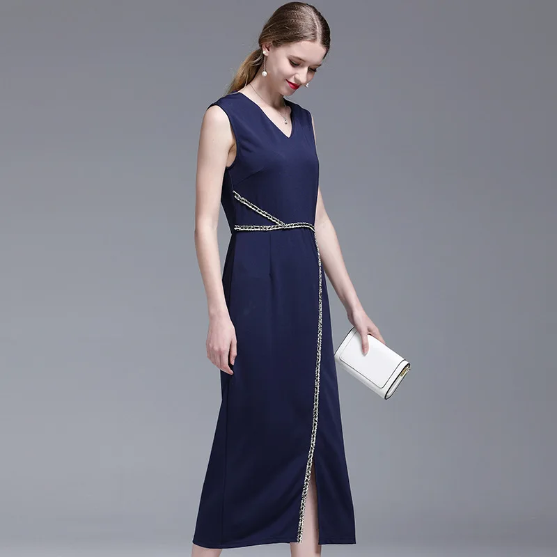 Соблазнительное открытое облегающее платье летнее женское темно синее без