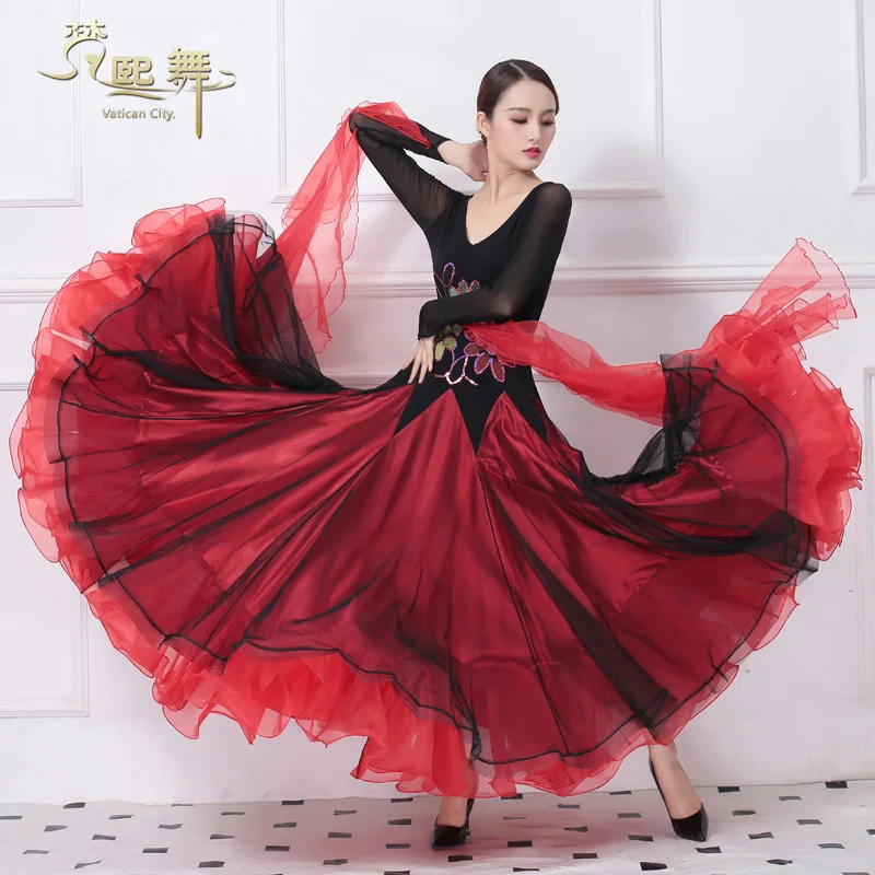 

Lady Embroidery Dancing Dress Girls New Style Ballroom Dancing Dress Female Waltz Tango Fox Trot Dance Wear Long Sleeve D-0360