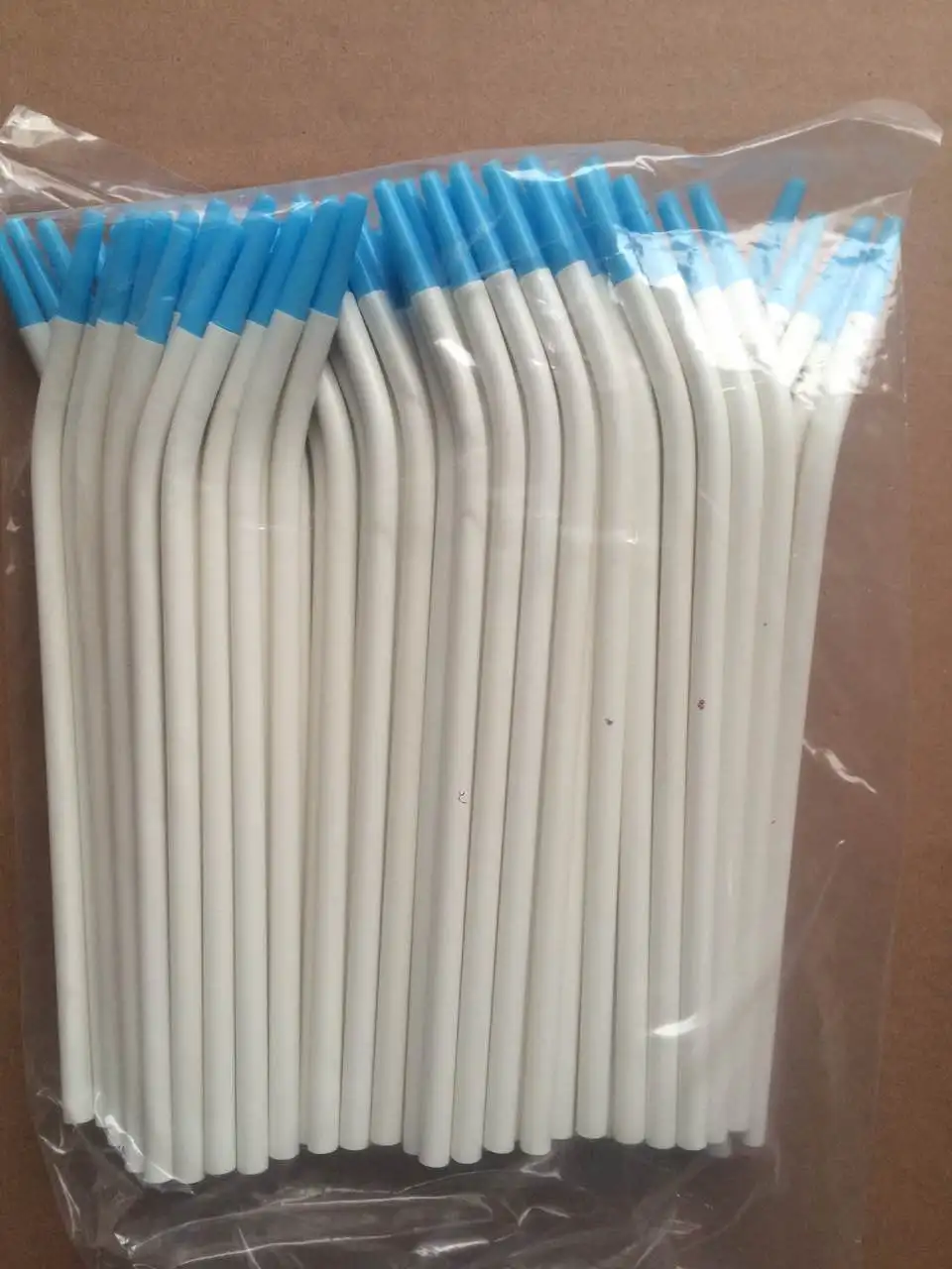 Одноразовые стоматологические хирургические всасывающие наконечники