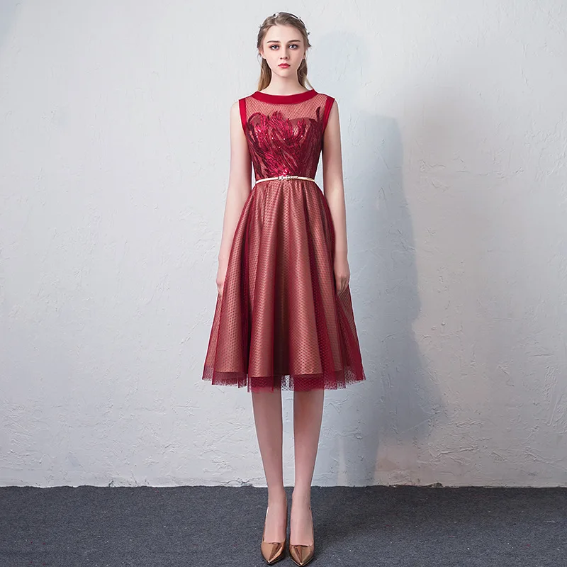 Красивое коктейльное платье Эмили элегантное кружевное праздничное с иллюзией и