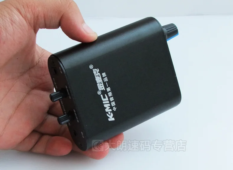 Двухканальный микрофонный усилитель K-mic km501 для динамического микрофона и конденсаторного микрофона 6,5+ 3,5 inpute