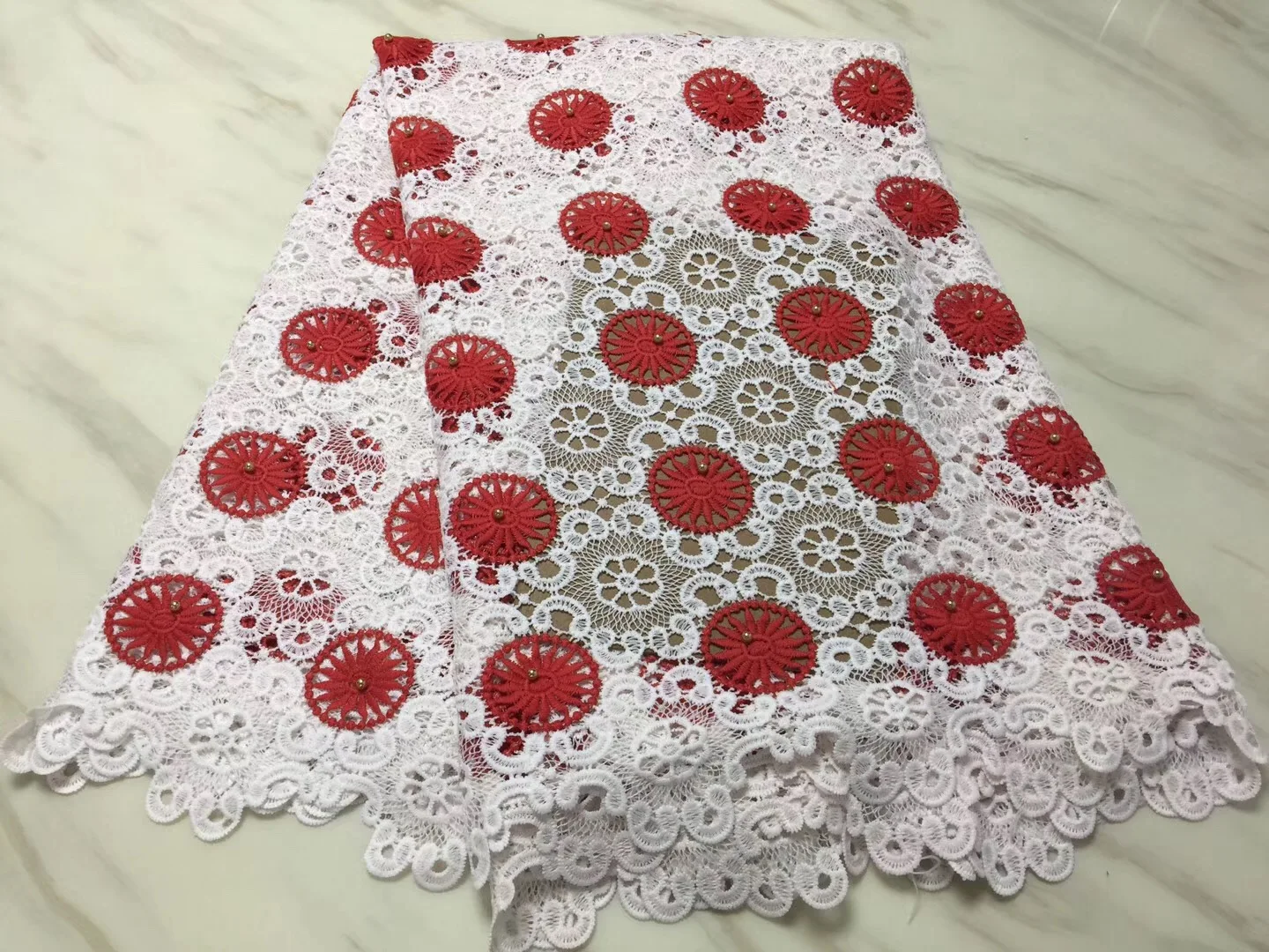 

White African French Lace Fabric High Quality 2018 Peace Embroidered Lace Trim Guipure Lace Fabric For Wedding Dresses
