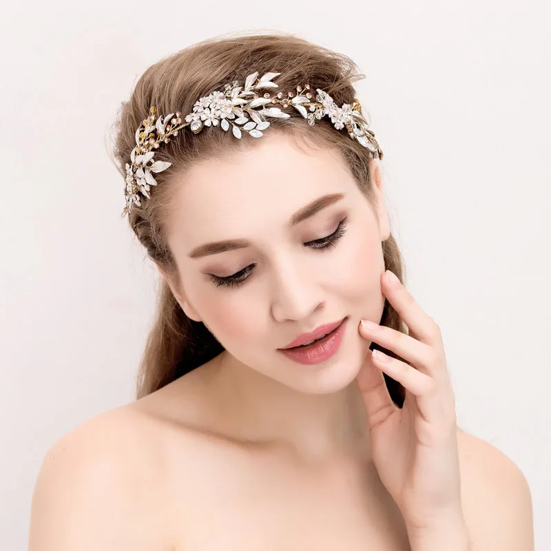 Свадебная тиара с жемчугом и кристаллами ручной работы|bridal hair vine|hair vineheadband bridal |