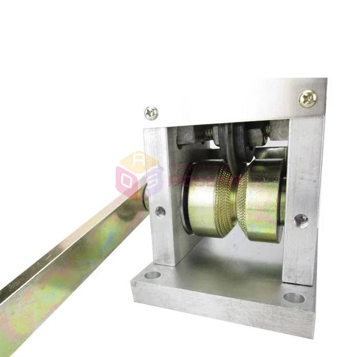 Ручной и подъёмом инструмент для зачистки кабеля проводов рециркулирует Медь