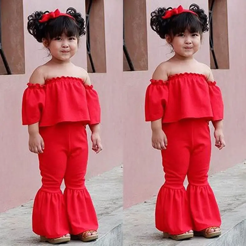 Комплект из двух предметов топ с открытыми плечами и однотонные брюки оборками