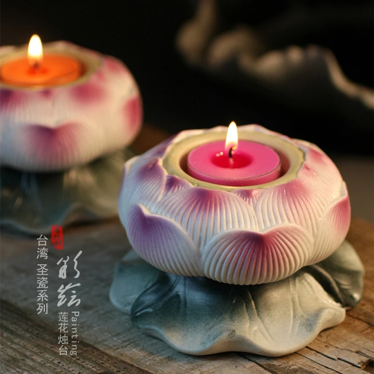 

Ceramic Hand-painted Lotus Candle Candle Candelabra Candelabra Centerpieces Wedding Dekoratif Mumluklar