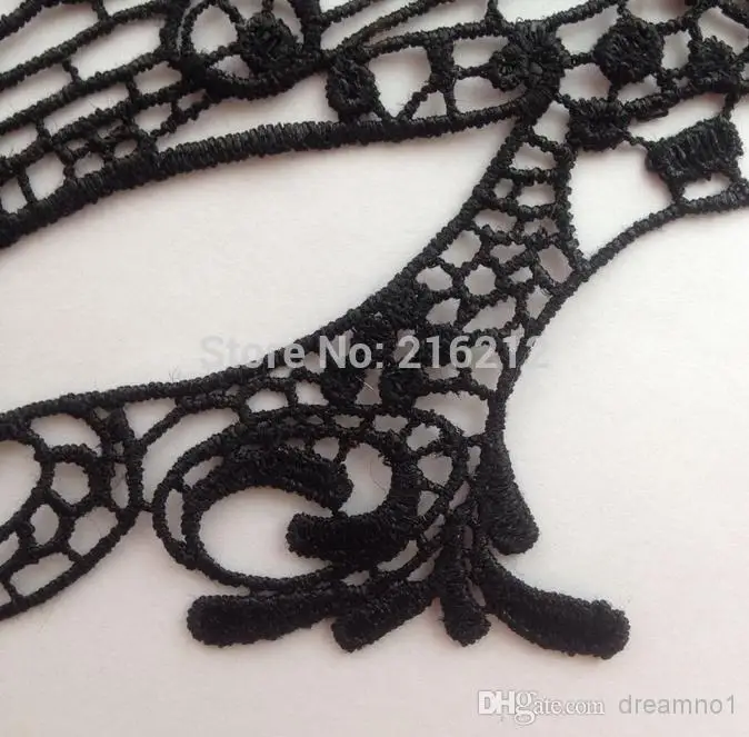 

Masquerade Halloween Exquisite Lace Half Face Mask For Lady Black White Option Fashion Sexy