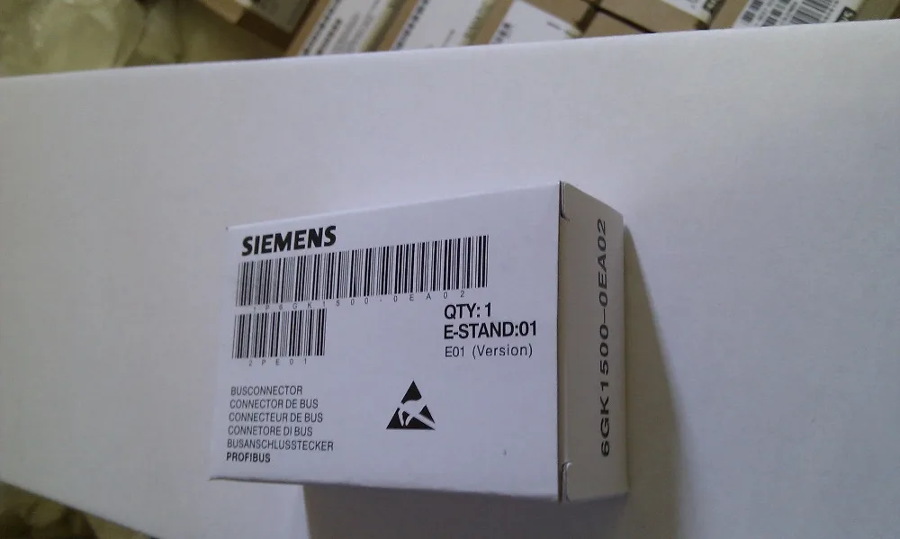 6GK1 500-0EA02 6GK1500-0EA02 6GK15000EA02 Profibus Разъем новый и оригинальный Сделано в Германии