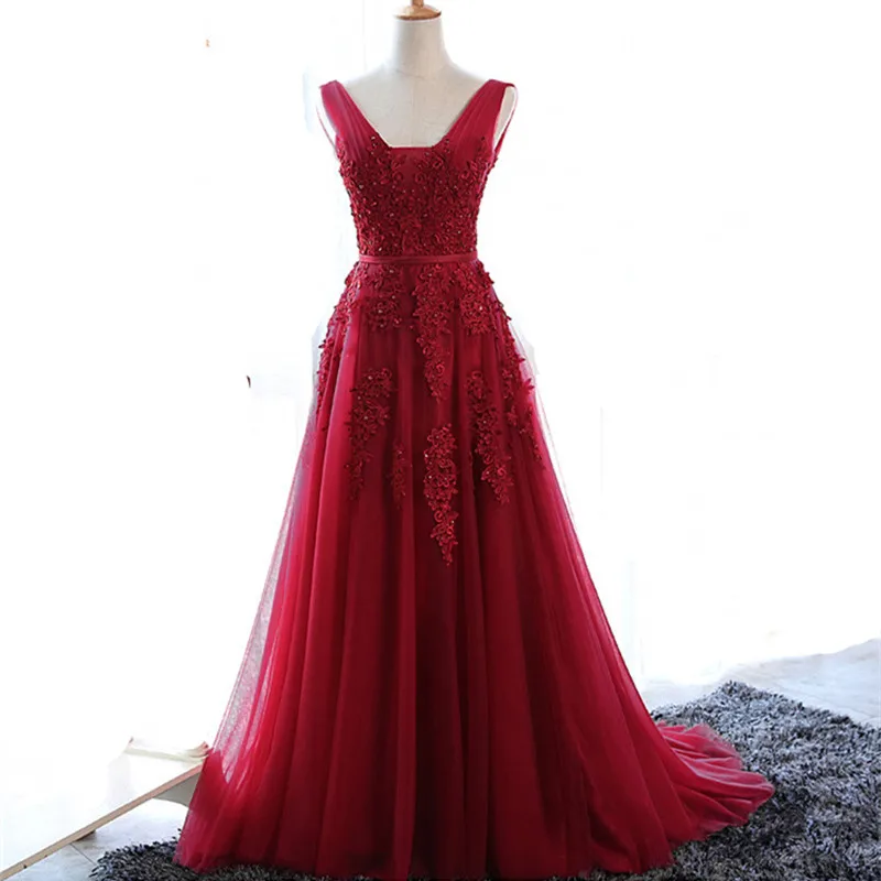 Темно синие платья подружки невесты со шлейфом кружевной вышивкой бисером