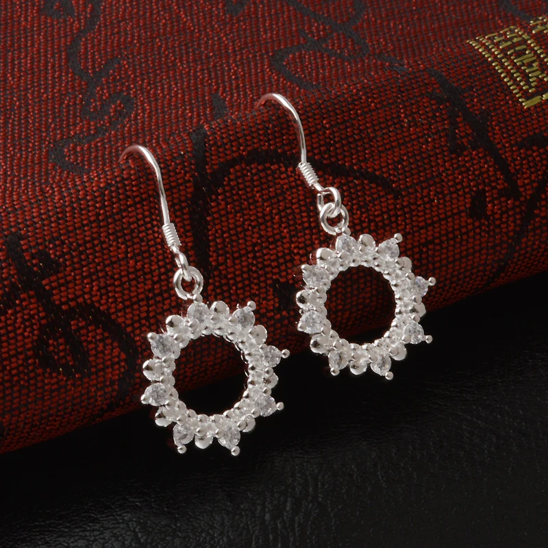 Китайский дизайн Белое солнце полые серебряный кулон серьги уха красивый секрет