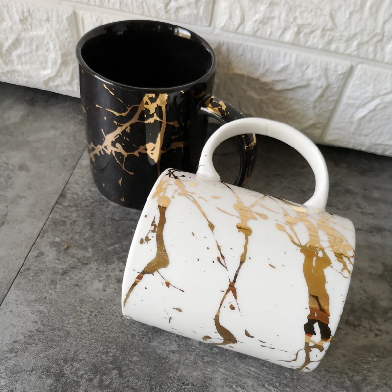 Ограниченное количество керамических кофейных кружек черно-белая Золотая