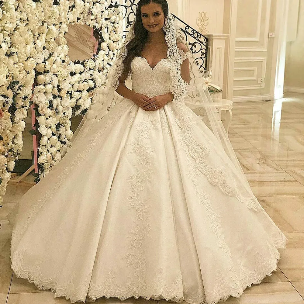 

2021 satin Wedding Dress Ball Gown Sweetheart vestidos de noiva Bride dress Lace wedding gown robe de mariee custom made