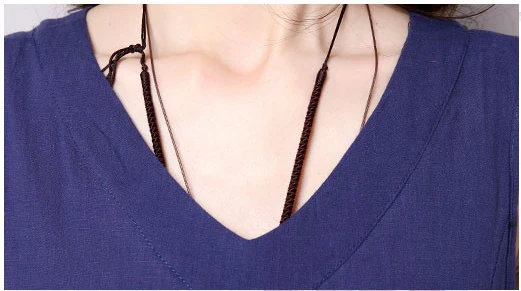

2019 new cotton and linen cotton dress dress summer broad wife a noble solid color retro V-neck sleeveless dress A72