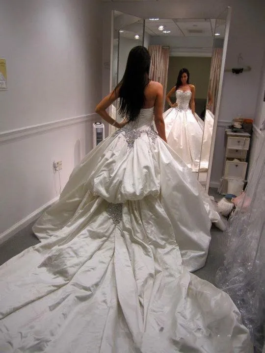 Слоновой кости Bling Pnina Tornai свадебное платье Милая Бальные платья Блестящие Кристалл спинки собора с длинным шлейфом Свадебные платья дешево
