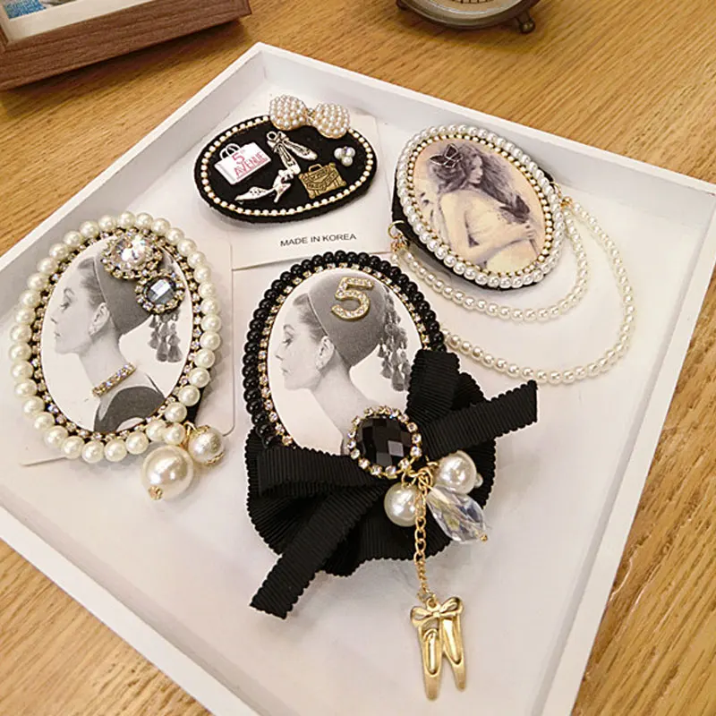 

High Quality 5 Pearl Character Brand Brooch Pin Flower Lady Figure High Heel Trendy Crystal brooches Jewelry Korean Elements