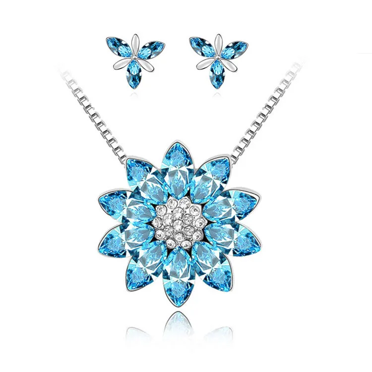 Женский ювелирный комплект из колье и серёг с кристаллами|crystal jewelry set|brand setsdesigner set