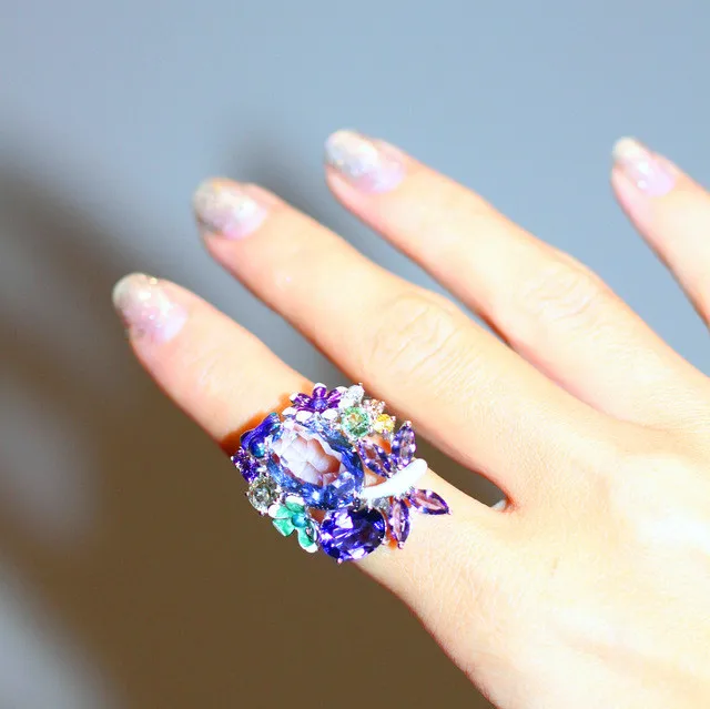 

Luxury Female Big Oval Dragonfly Flower Ring Silver Color Purple Blue Engagement Ring Vintage Wedding Rings For Women