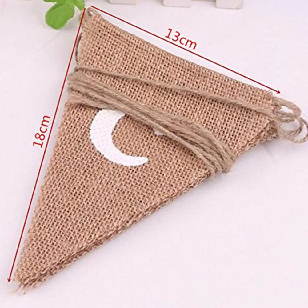 Льняные флажки с сердечками для рождественских праздников украшенные бантиками