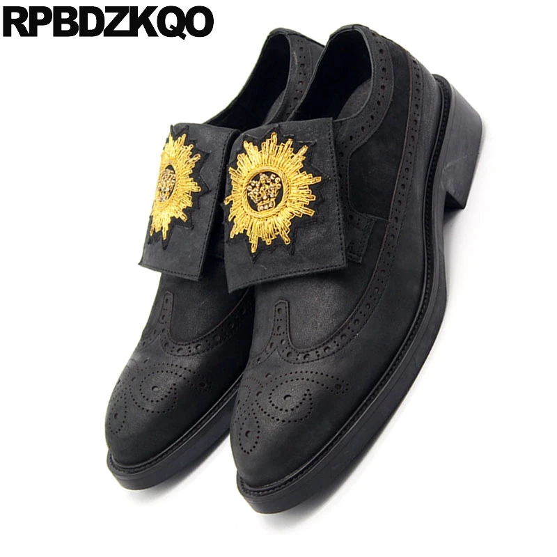 Европейская мода весенние мужские туфли с металлическими перфорацией типа броги