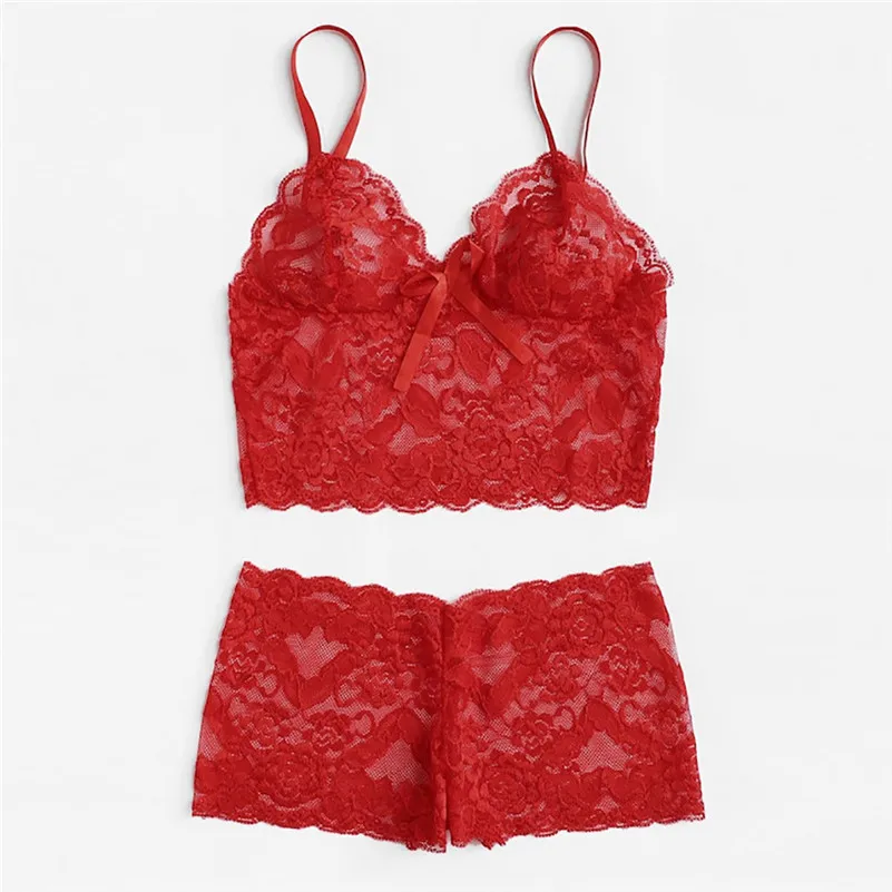 Пикантное изысканное кружевное белье бюстгальтер + подвязка трусы комплект