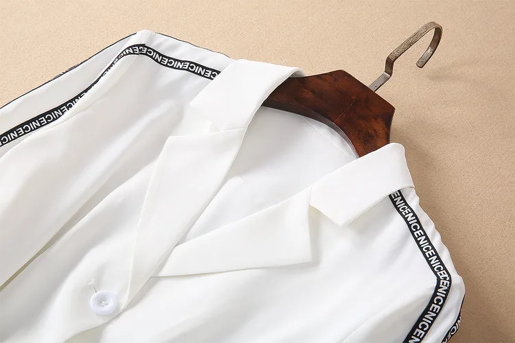 Женское кружевное плиссированное платье с поясом элегантное яркое воротником