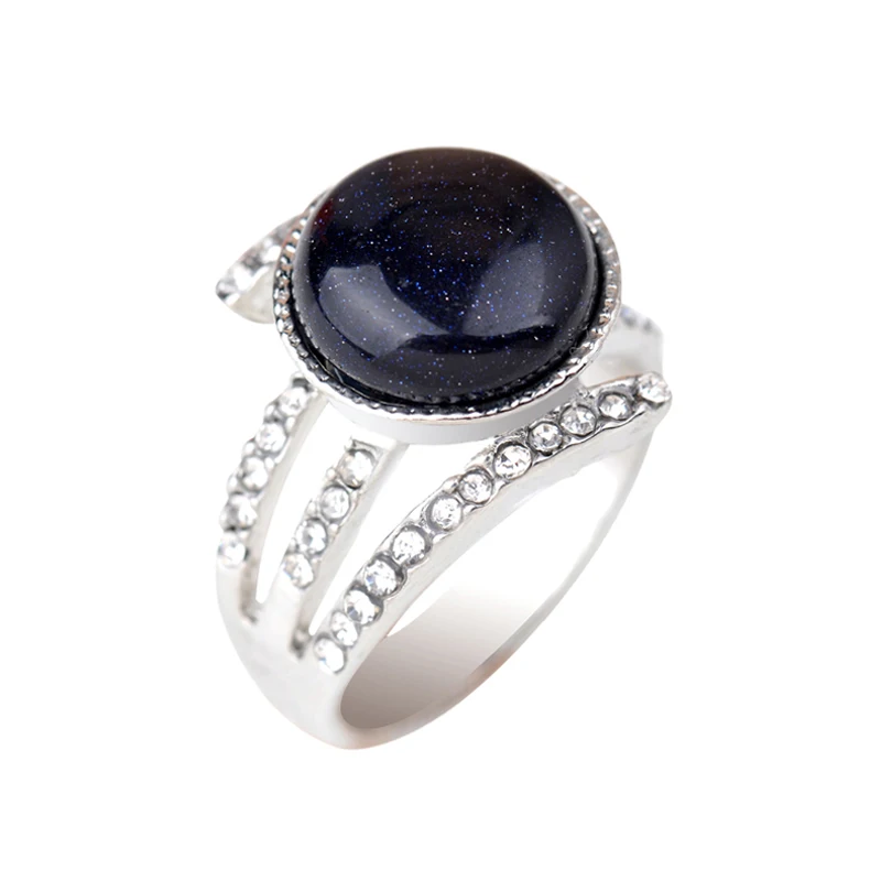 Женское кольцо с австрийским кристаллом винтажное серебряное зеленым яшменом в