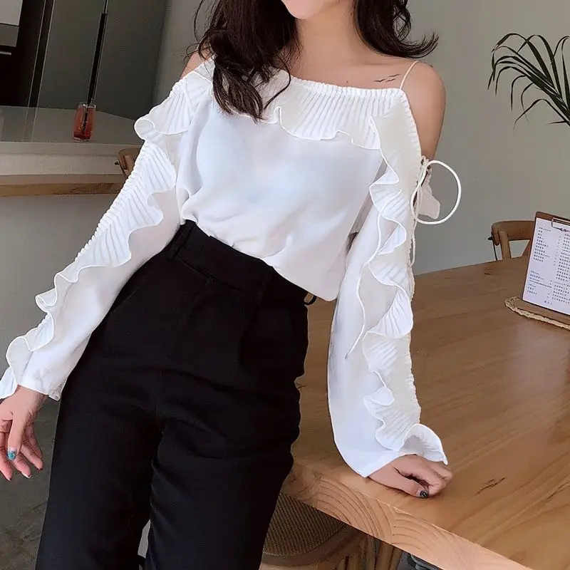 

2019 New Temperament Wild Elegant Small Sexy Straps Ruffled Off-the-shoulder Halter Shirt Long-sleeved Shirt Women Hh227