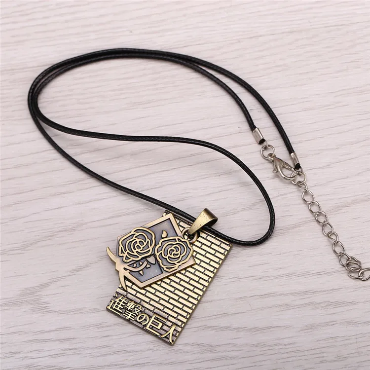 Новый аниме-фильм ювелирных изделий серии Атака титанов: сплавное ожерелье гарнизонного корпуса, охраняющее подвеску Розы.