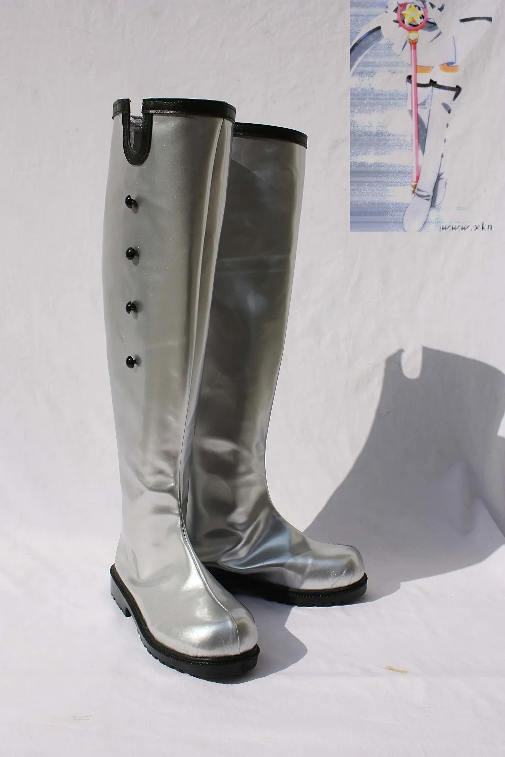 

Card Captor SAKURA Cosplay Boots KINOMOTO SAKURA Cosplay Shoes Silver Halloween Carnival Women Cosplay Shoes