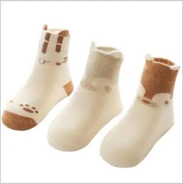 

2019 spring new organic color cotton baby socks cartoon boneless infant tube newborn socks 0-1-3 years old 3 pairs socks