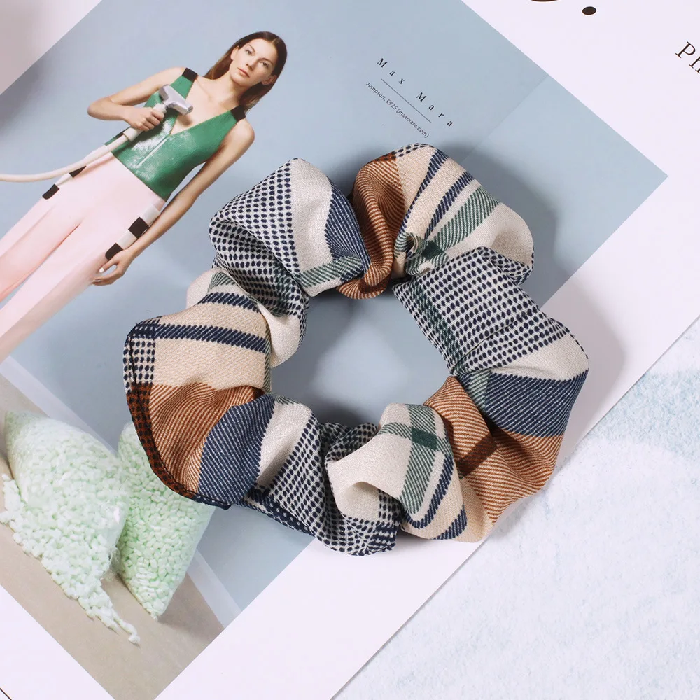 New arrival Fashion women vintage plaid Hair bands cute hair scrunchies girl's college Tie Accessories Ponytail Holder |