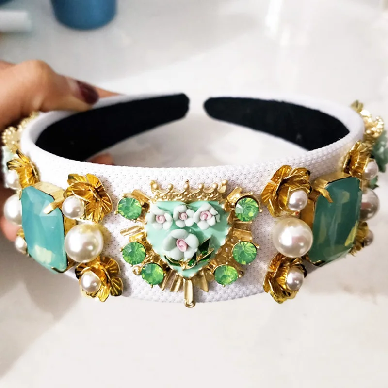 

New Trend Baroque Luxury Velvet Crown Crystal Flower Hair Band Hair Jewelry Accessories Wedding Party Tiara Pearl Headband Gifts