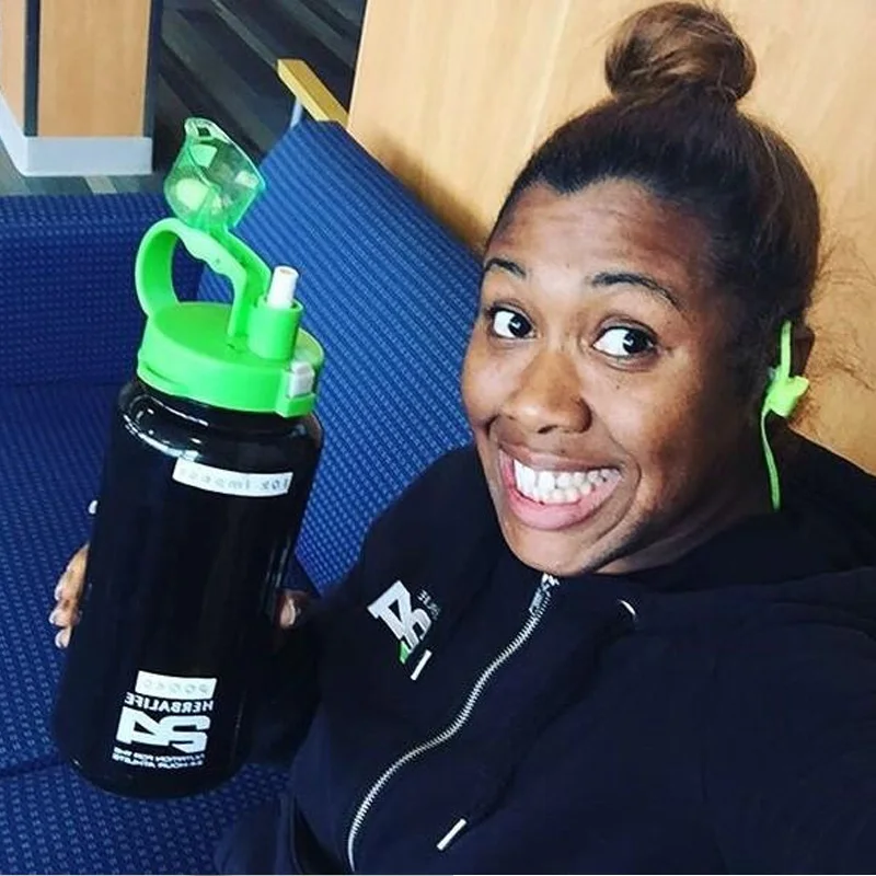 Экологичная пластиковая бутылка для воды 2000 мл 64 унции в наличии товары взрослых