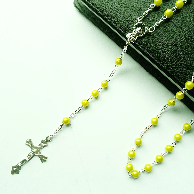 Хорошее качество серебряное покрытие Иисус христианский крест ожерелье зеленый