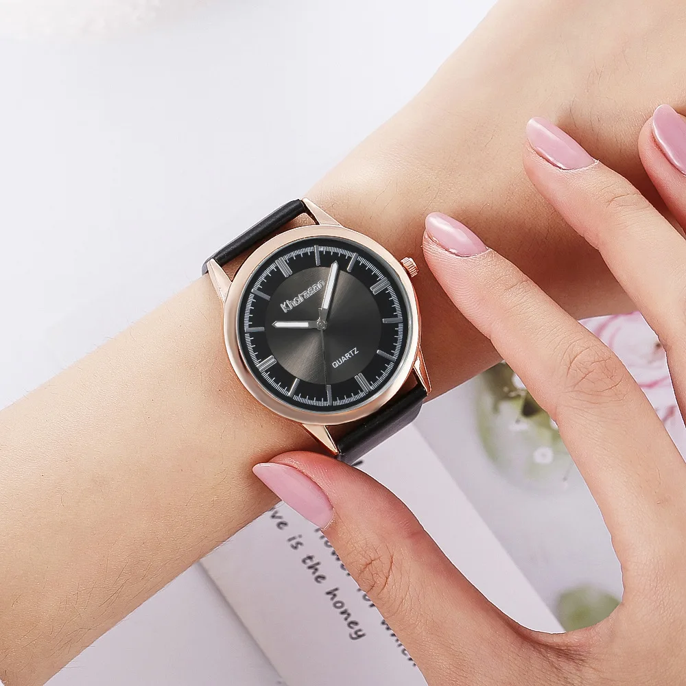 Выразительные женские наручные часы с ремешком кварцевые | Наручные