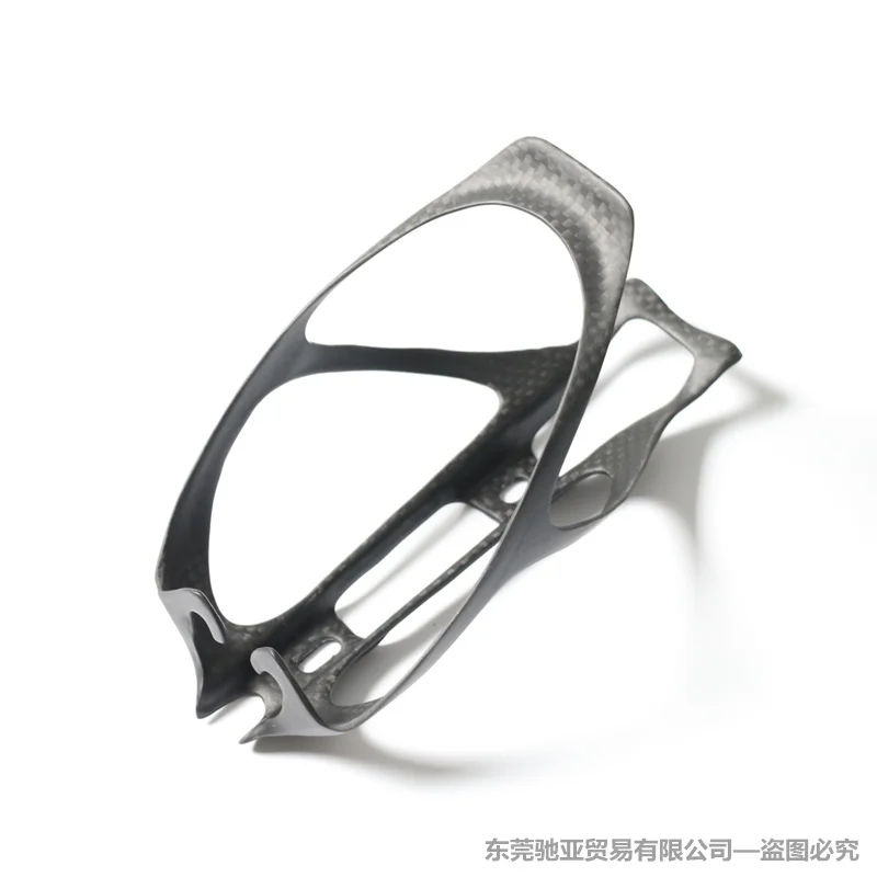 

2Pcs/Lot Lightweight Bicycle Cycling Full Carbon Fibre Black Bottle Holder / Universal Bottle Cage Durable Accessories Parts