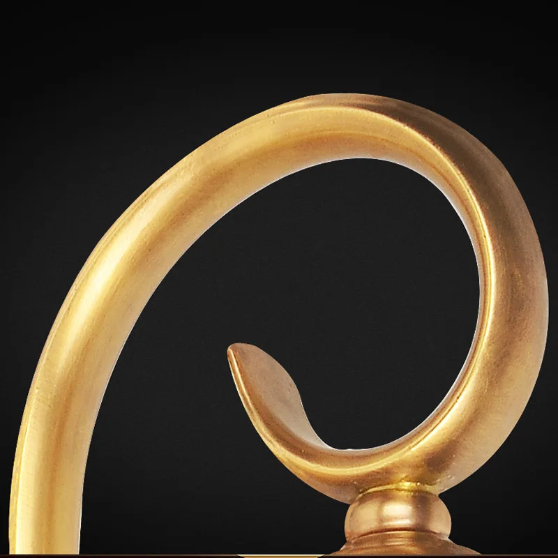 Европейские классические светодиодные Настенные светильники для фойе медные 110