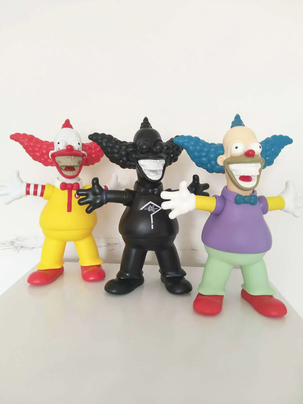 Новые Фигурки уличного искусства Медиком игрушка подвижные суставы MADNESS X RONENLISH Джокер Косплей ПВХ фигурка модель куклы
