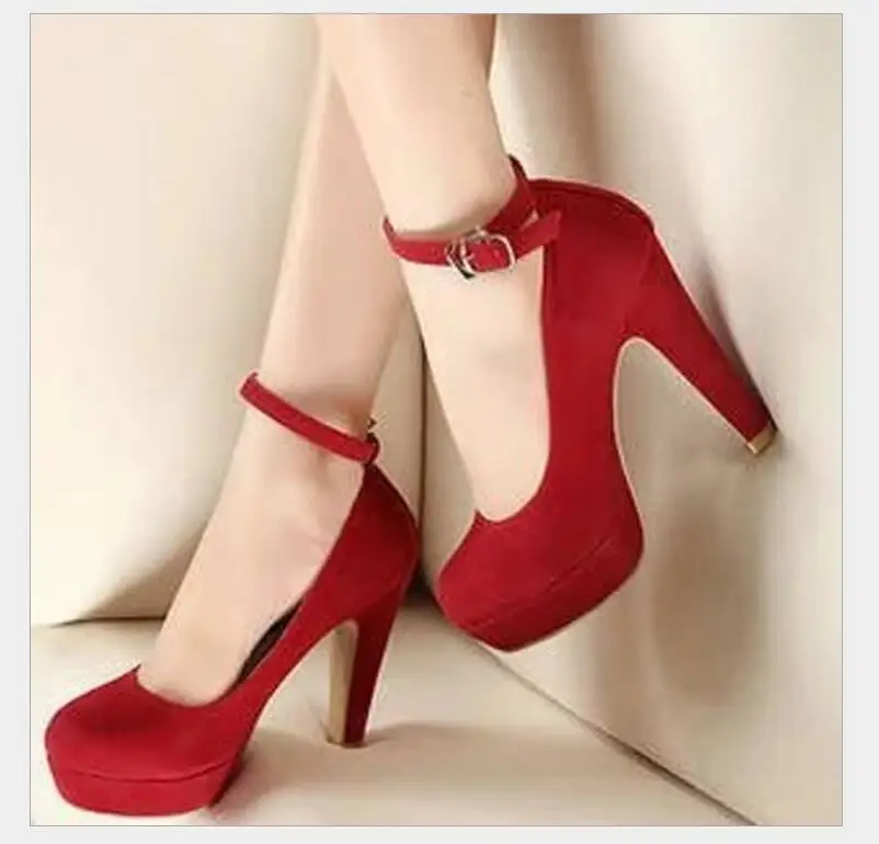 2019 women's pumps fashion party wedding chunky heels with shallow mouth round head Solid color velvety buckle shoes for women | Обувь