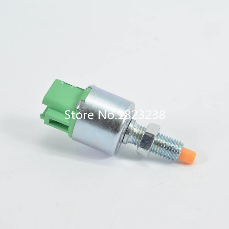 Стоп переключатель Тормозной выключатель света OEM: 84340 30110 для Toyota PRIUS REIZ MARK X CROWN LEXUS