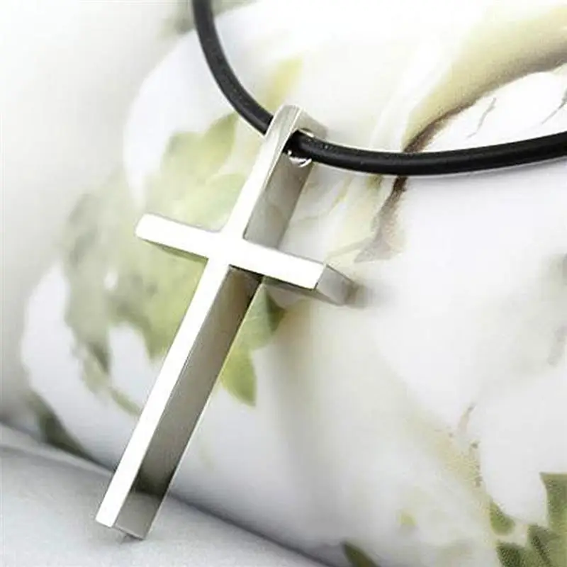 

OBSEDE New Simple Cross Pendent Necklace Black Leather Rope Fashion Antique Silver Color Alloy Punk Jewelry For Women Men Gift