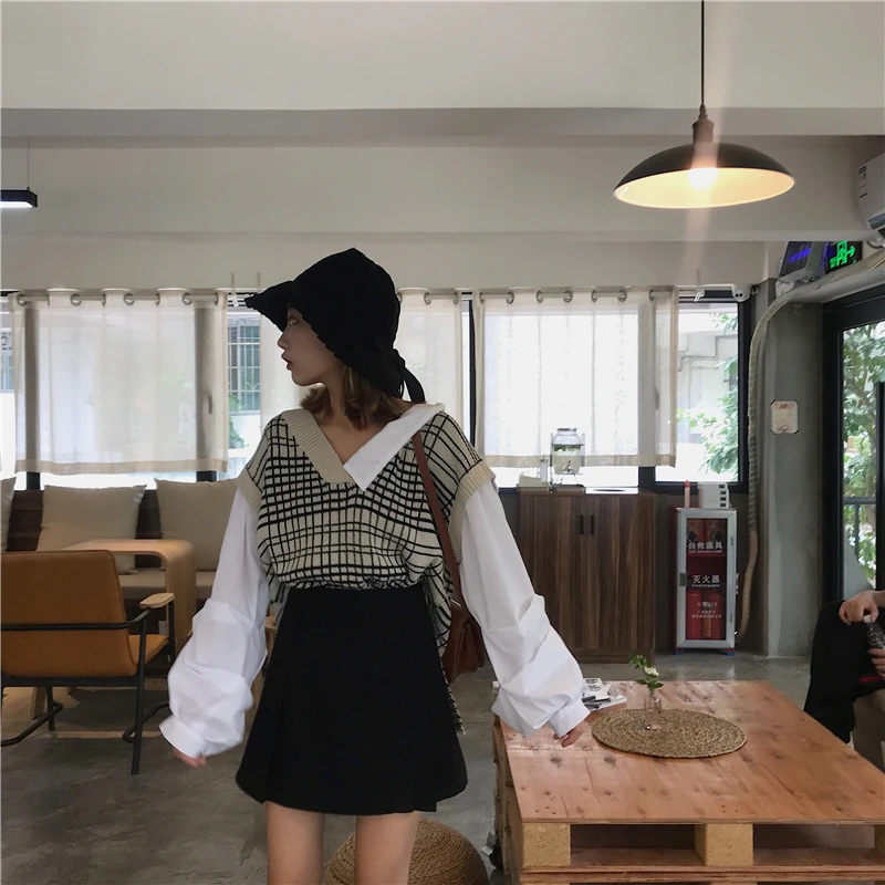 Hzirip Sweet Knitted Spliced Sweater 2018 Autumn Winter Pullover Women Lantern Sleeve Tops V-Neck Plaid Casual Female Jacket | Женская