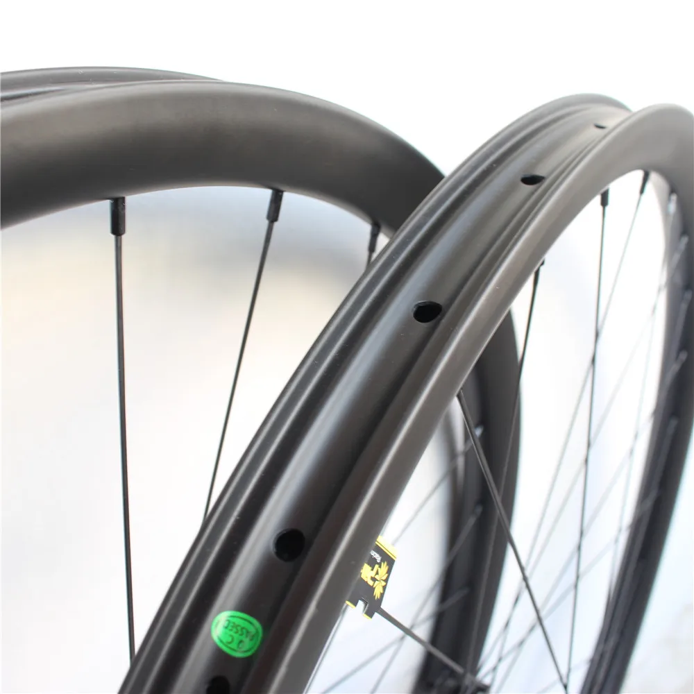 Новинка 2019 29er Углеродные MTB колеса XC 33 мм бескамерные для горного велосипеда 28H 32H