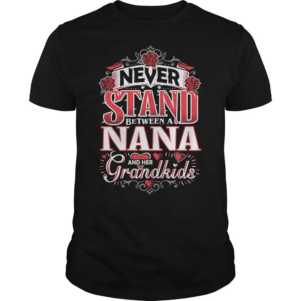 Никогда не стоящая между Nana и Her Grandkids рубашка крутая Повседневная футболка с