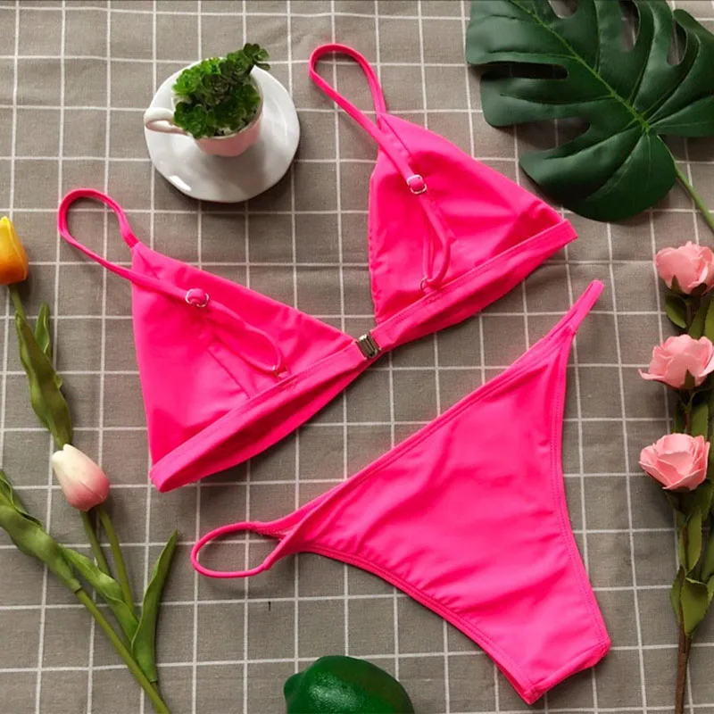 Комплект розового красного и цвета с бюстгальтером женский купальник-стринги