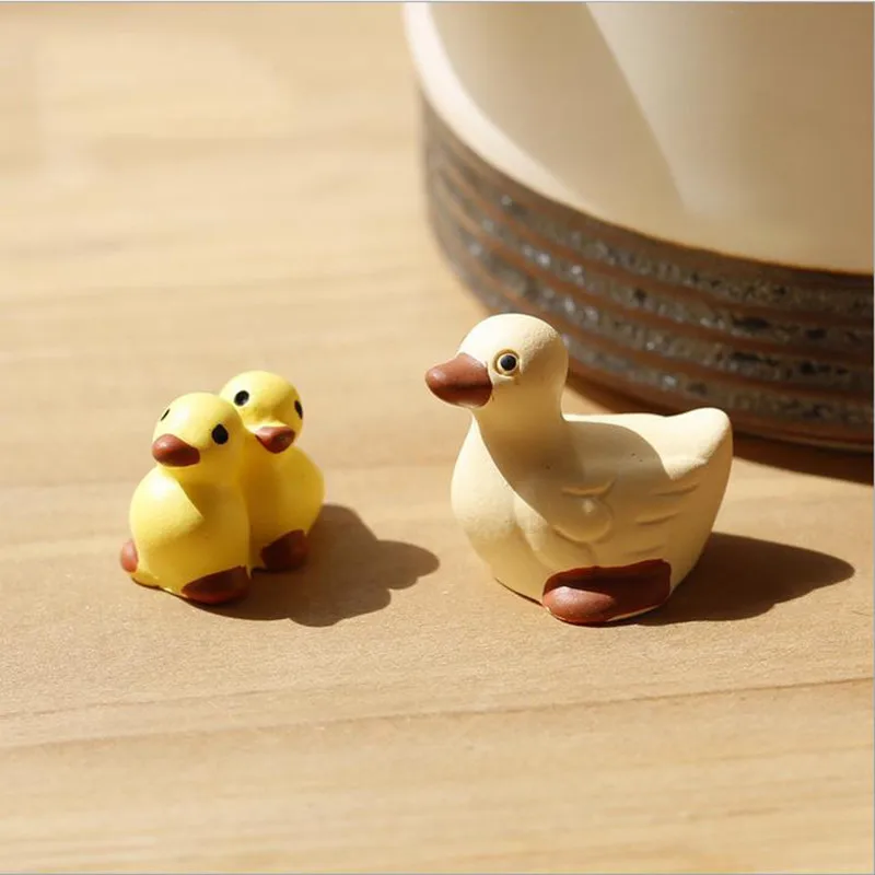 Мини милый утенок для ребенка и утки мамы декоративные мох микро пейзаж