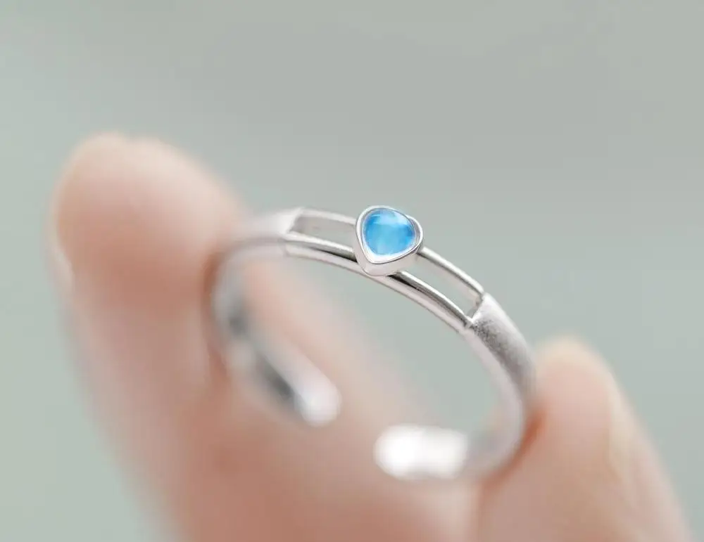 Thaya Heartbeat Rings Real 925 Sterling Silver Natural Moonstone Couple rings for Women Men Resizable Wedding Jewelry Gifts - Цвет камня: woman rings