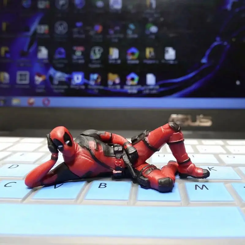 3 настольные украшения Дэдпул автомобиль офис Marvel 8 см X-MAN забавная милая фигурка
